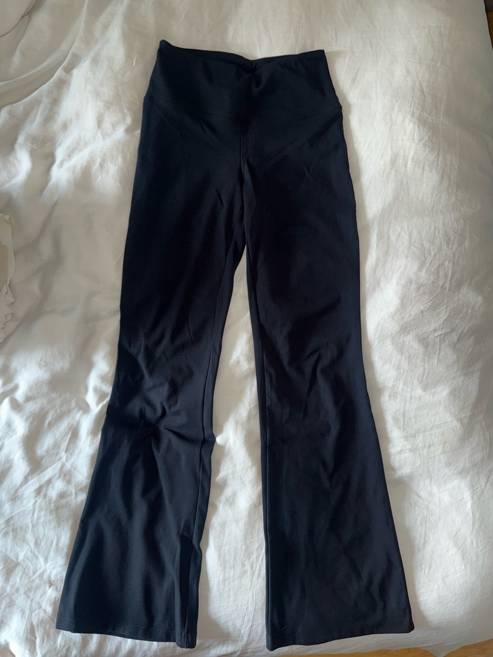 Garage — Black Flared Active Pants